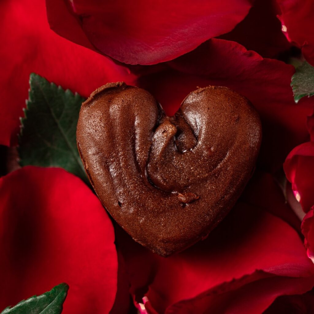 Molleux au chocolat de la Pain Plaisir, de unde sa-i oferi ceva dulce de Ziua Îndrăgostiților
