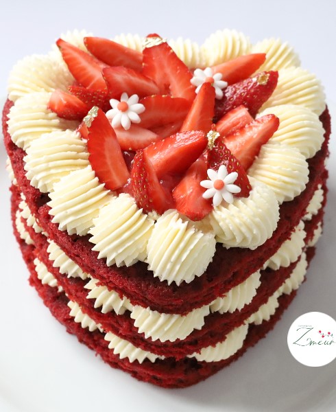 tort Red Velvet de la Cofetaria Zmeur, de unde sa-i oferi ceva dulce de Ziua Îndrăgostiților